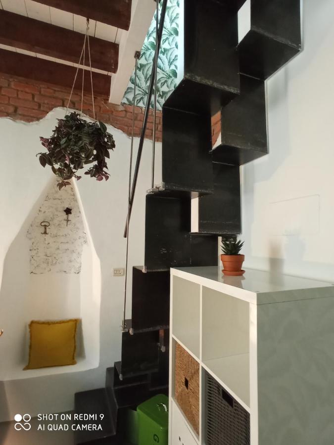 In Voga 2 Guinizelli Cir 015146-cni-03667 * Milan