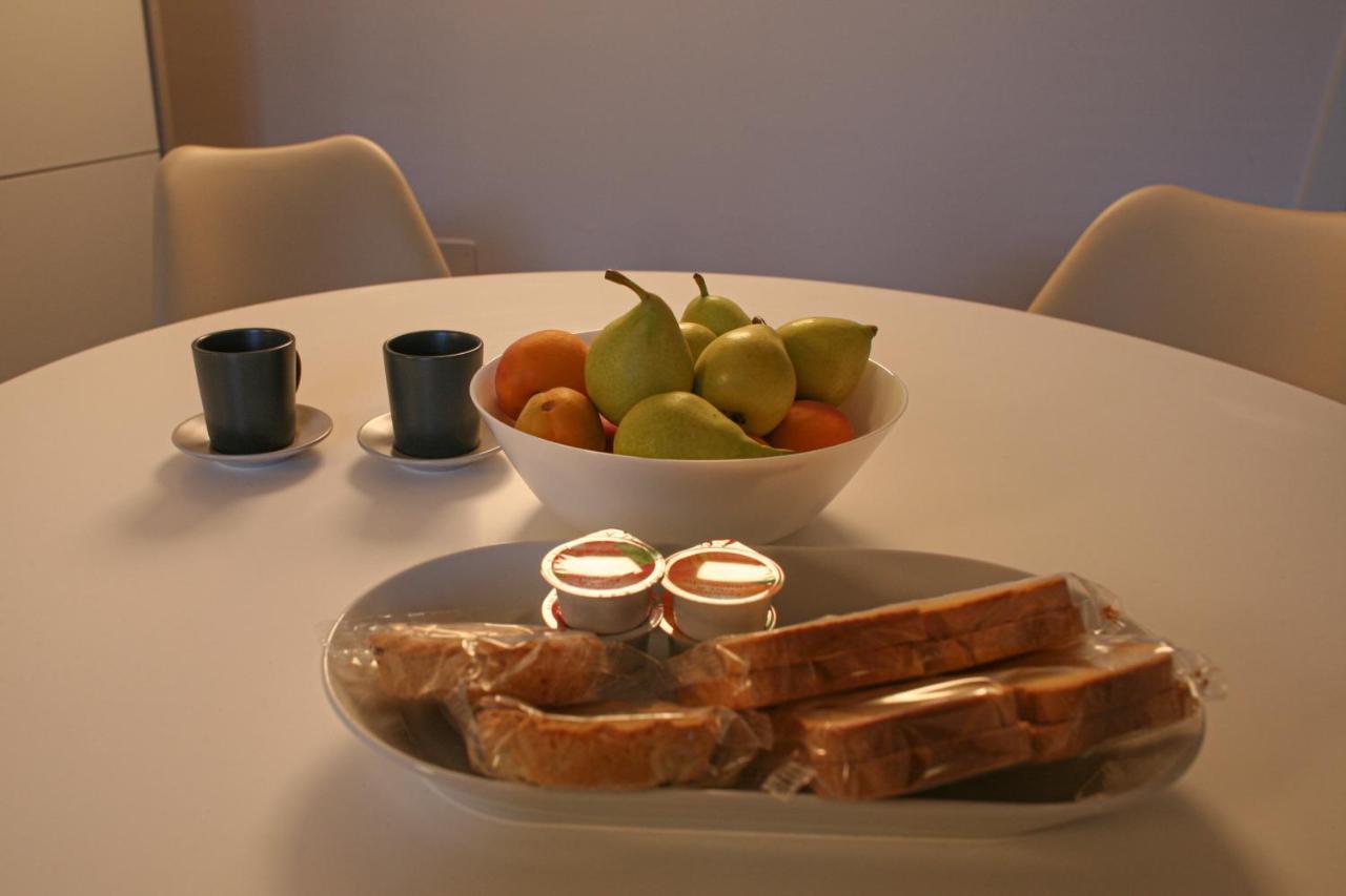 Bnbutler - Bergonzoli - Modern And Bright Near Station Apartment Milan