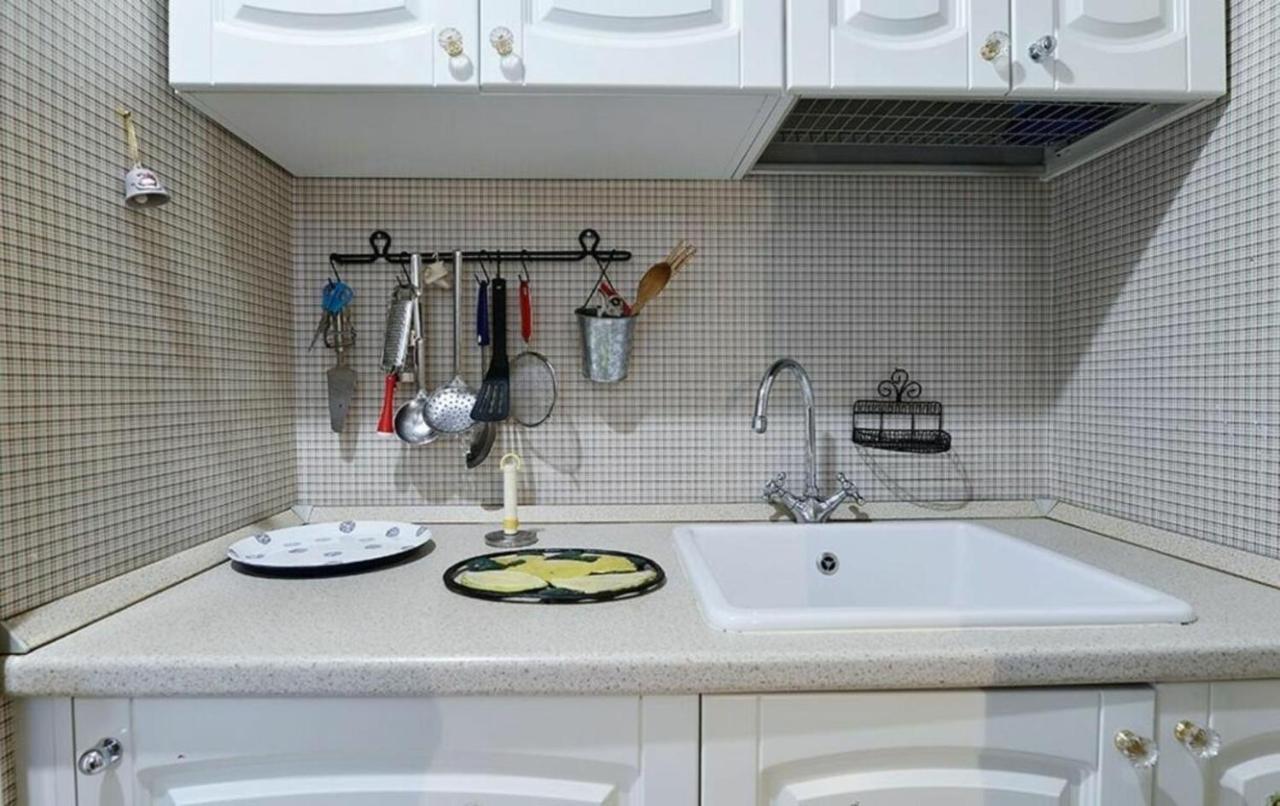 Carlo Poma By Halldis Apartamento *