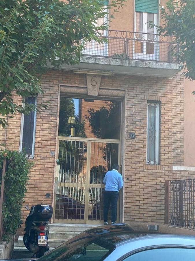 Apartment Kibilu - Via Meloria Milan