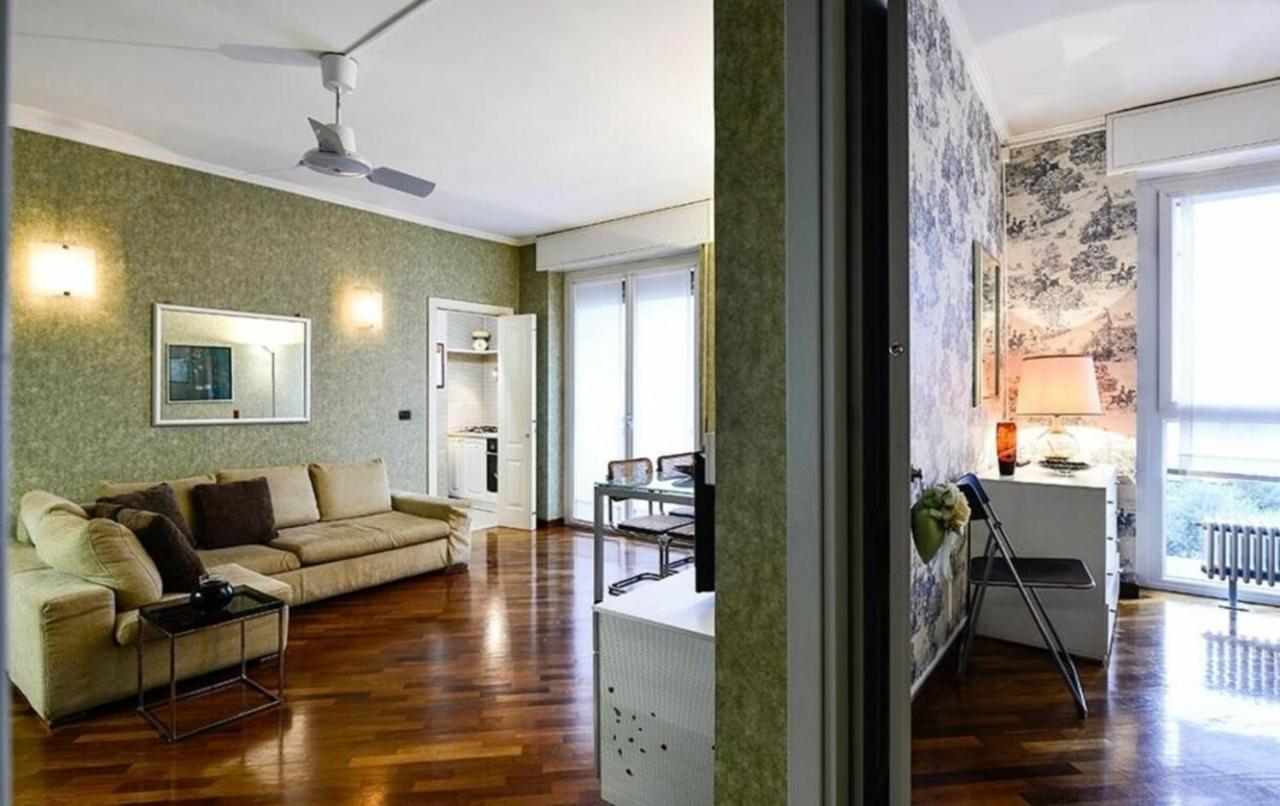 Carlo Poma By Halldis Apartamento