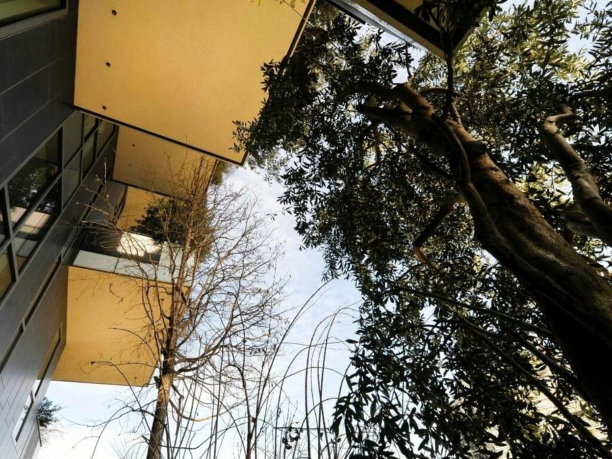 Apartment Castillia, Bosco Verticale