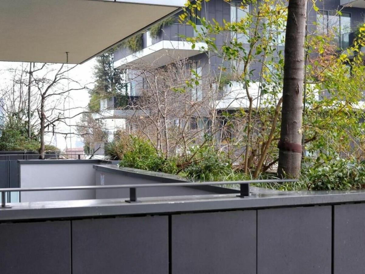 Castillia, Bosco Verticale Apartment