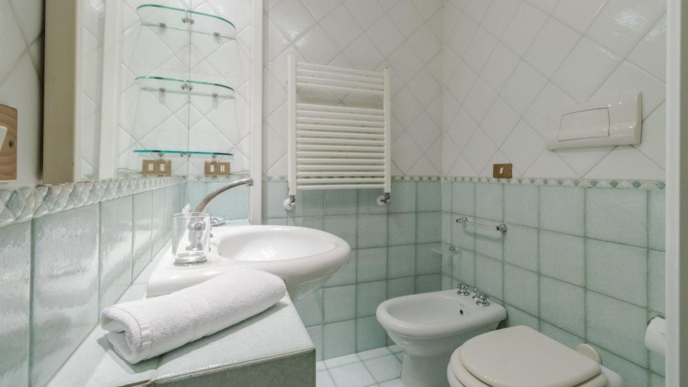 Italianway - Tadino 13 Apartment *