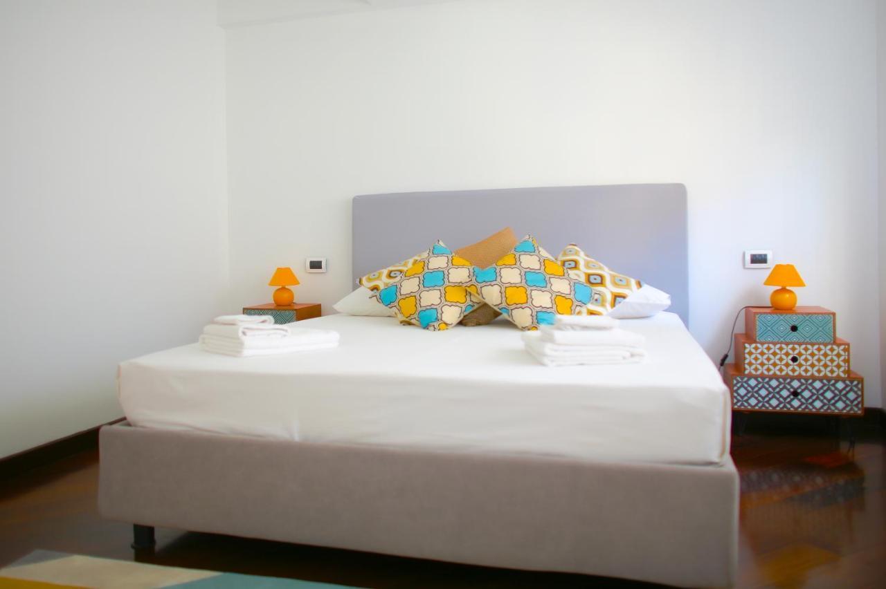Bnbutler - Bergonzoli - Modern And Bright Near Station Apartment
