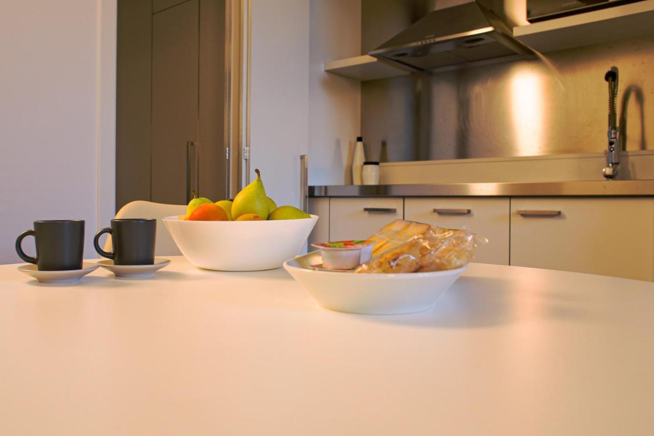 Bnbutler - Bergonzoli - Modern And Bright Near Station Apartment
