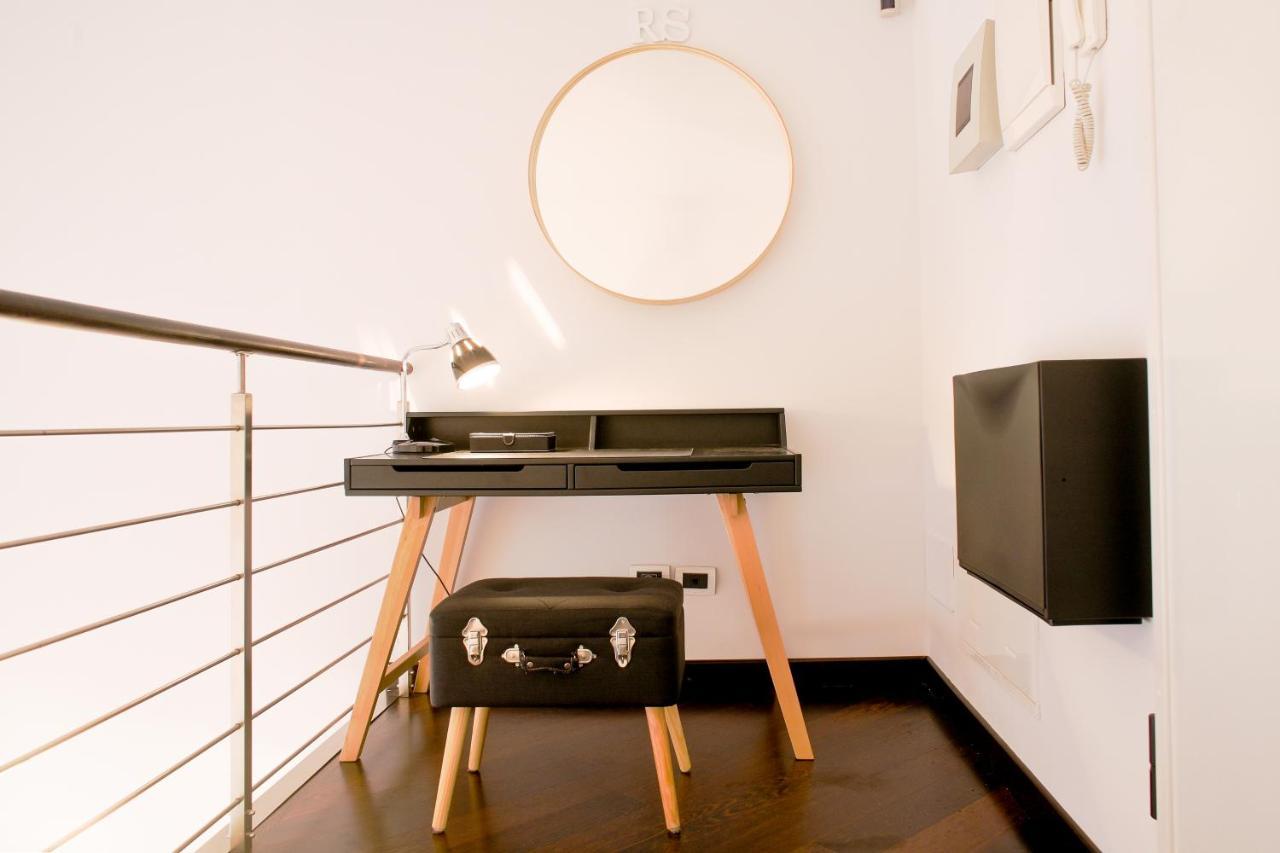 Bnbutler - Bergonzoli - Modern And Bright Near Station *