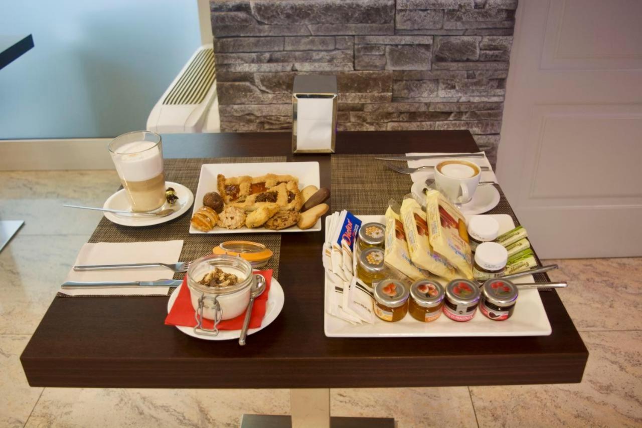 Autosole 2 Hotel Milan