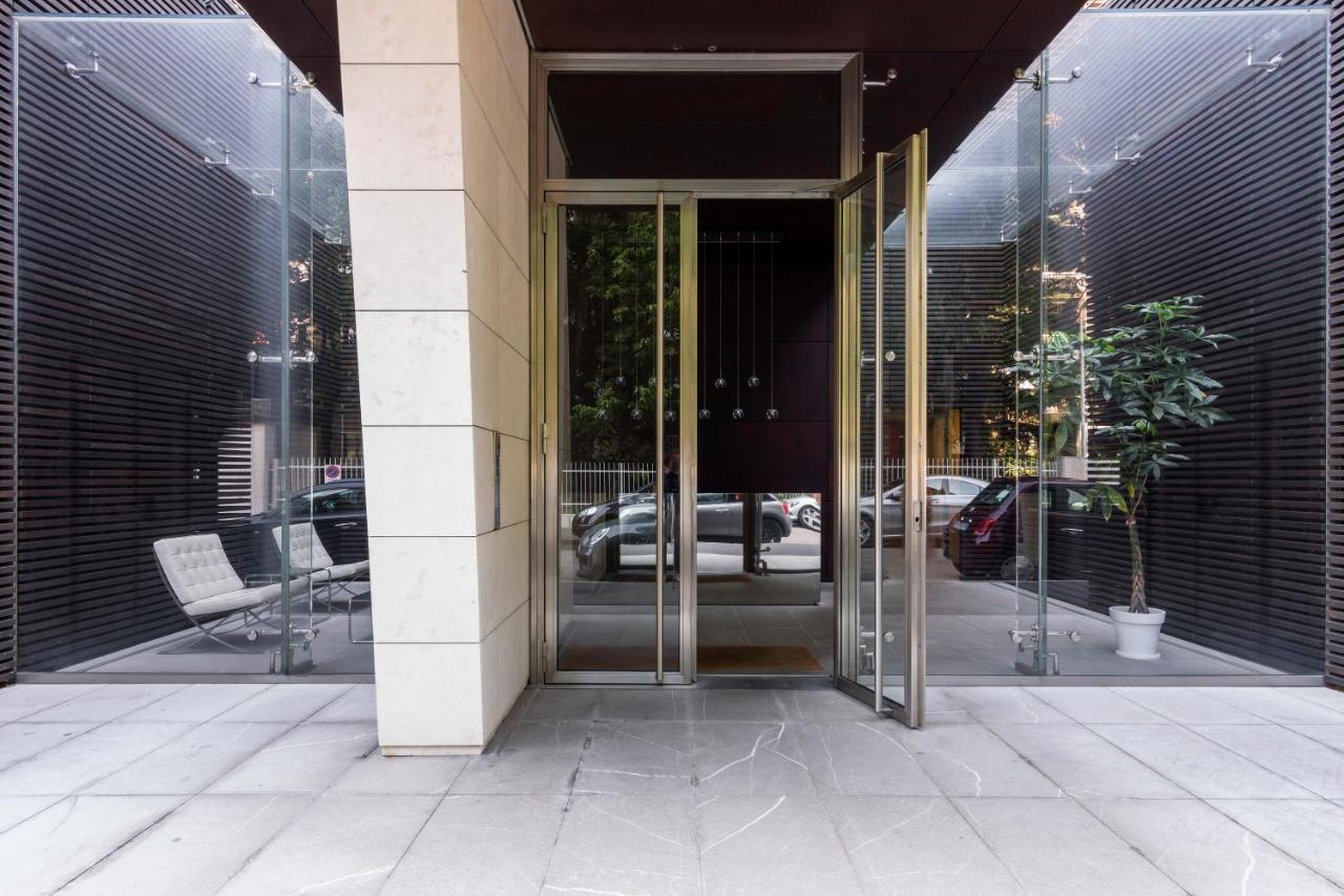 Luxury Flat With Pool Gym Parking - Unit9b Apartment