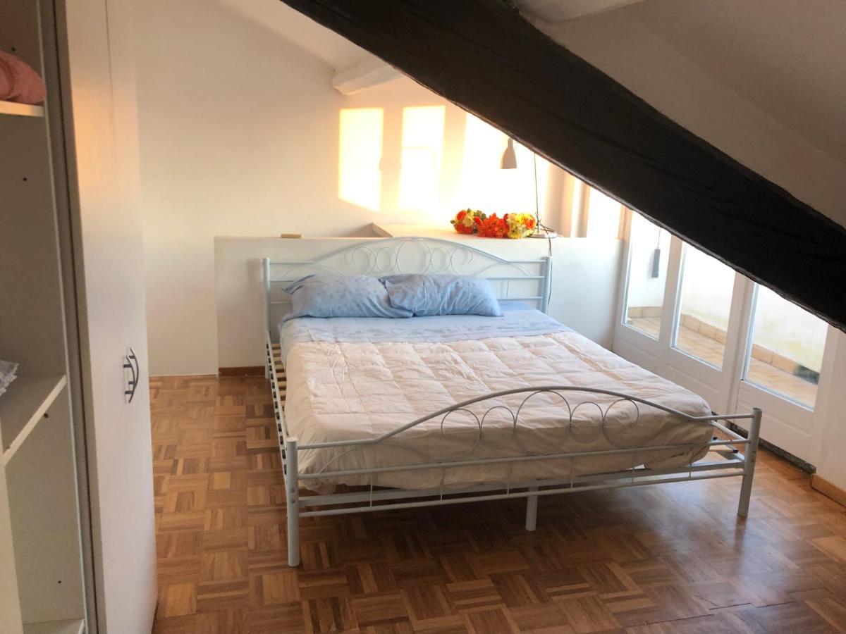 Charming 1-bed In * Milan