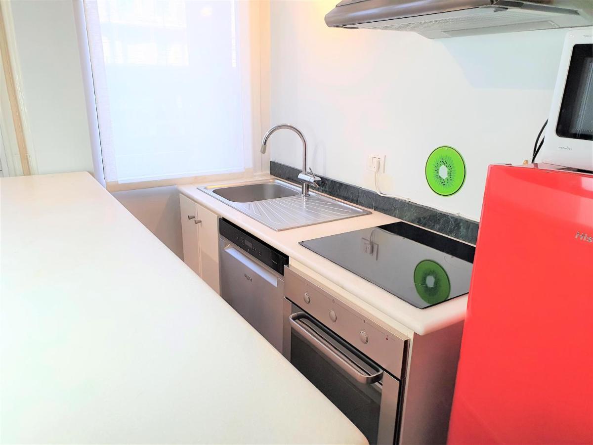 S. Ambrogio Square Apartment *
