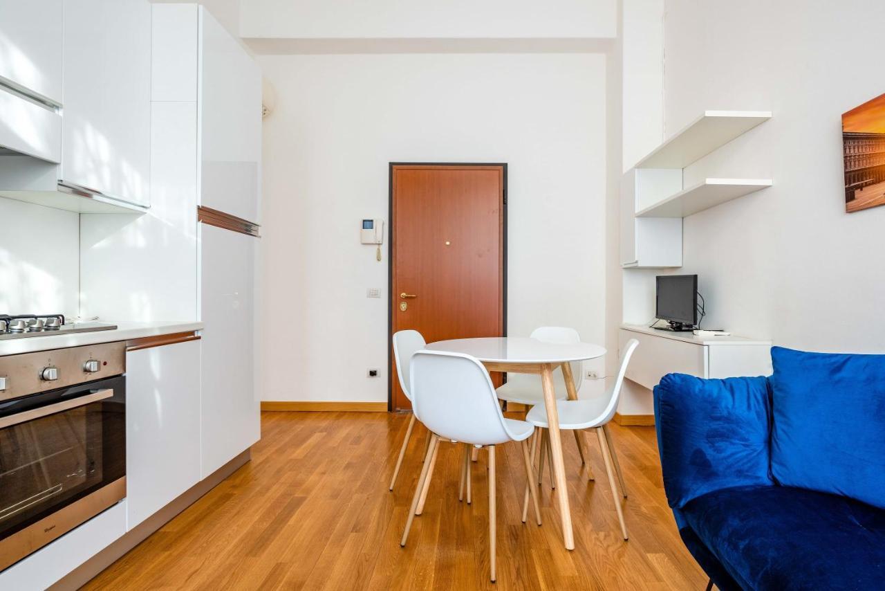 Magic Flat In Duomo By Easylife Milan