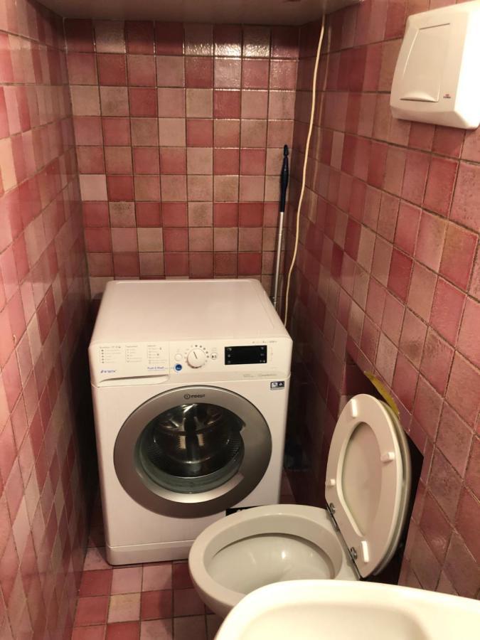Charming 1-bed In Apartment Milan