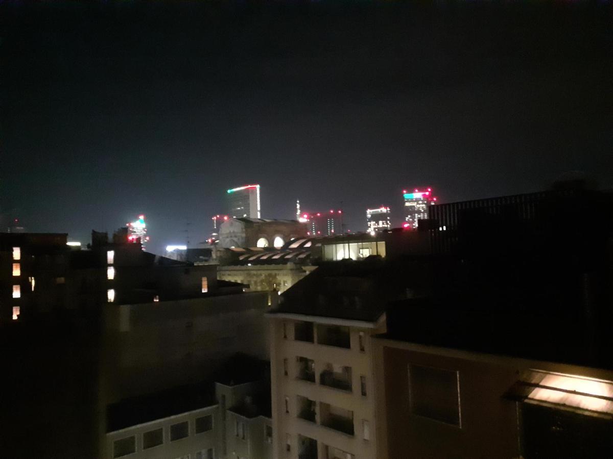 Bilocale 7 Piano Balcone Vista Skyline * Milan