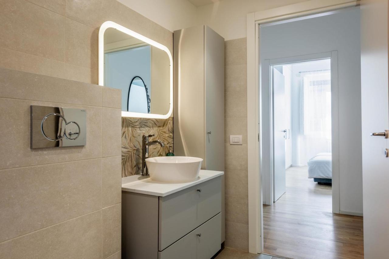 Spacious & Comfortable In Duomo By Easylife * Milan