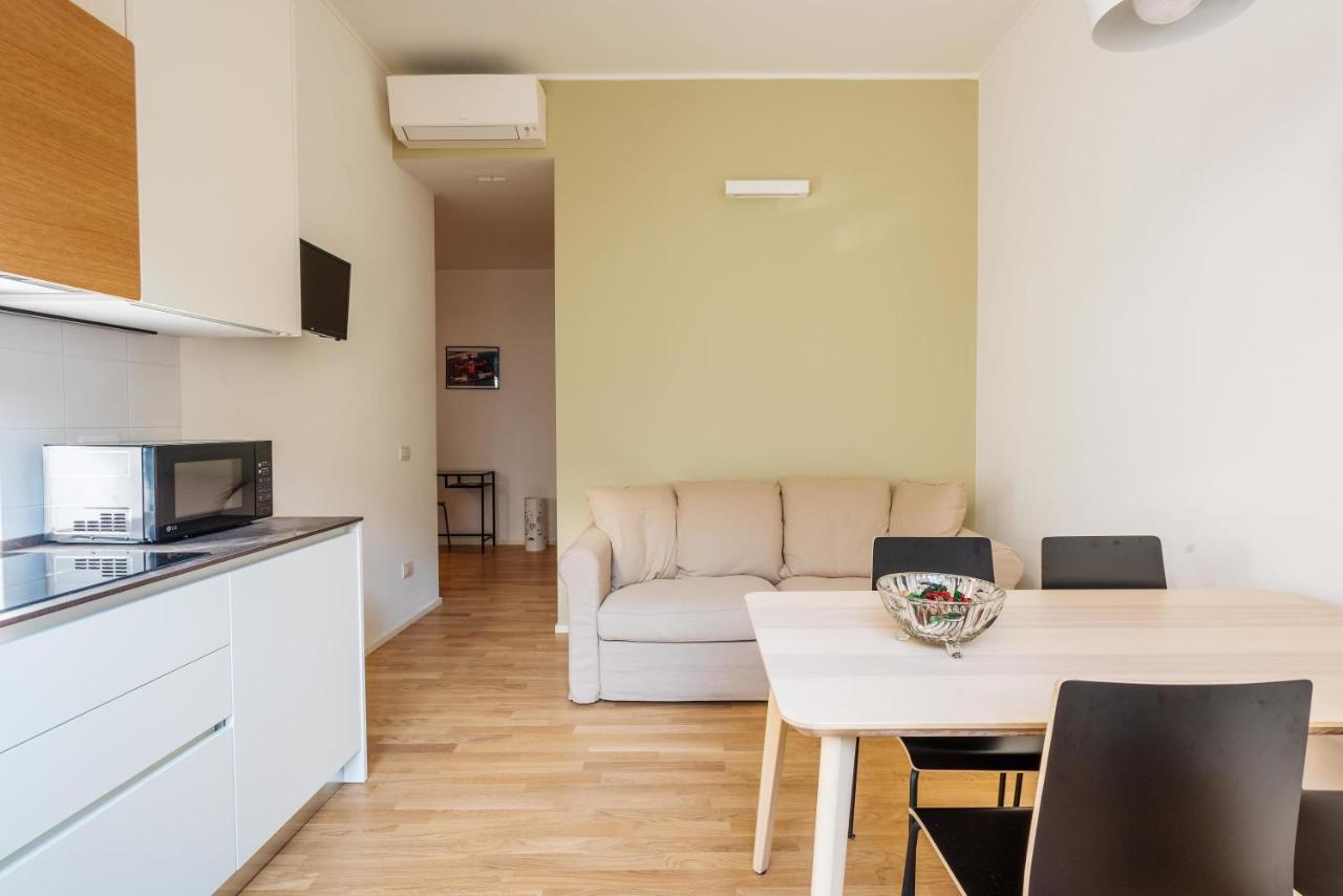 Spacious & Comfortable In Duomo By Easylife Apartment