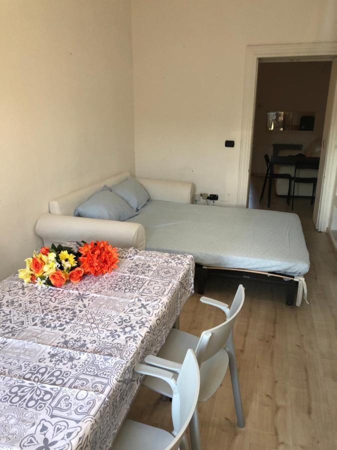 Charming 1-bed In Apartment *