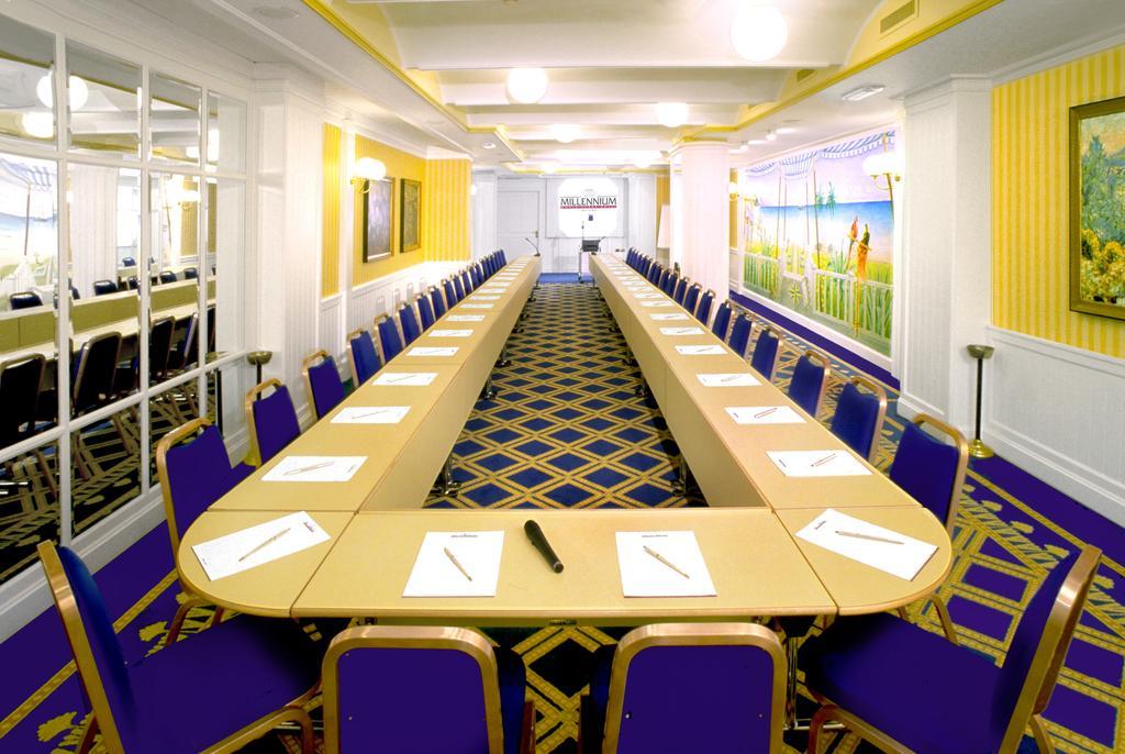 Hotel Capitol 4*