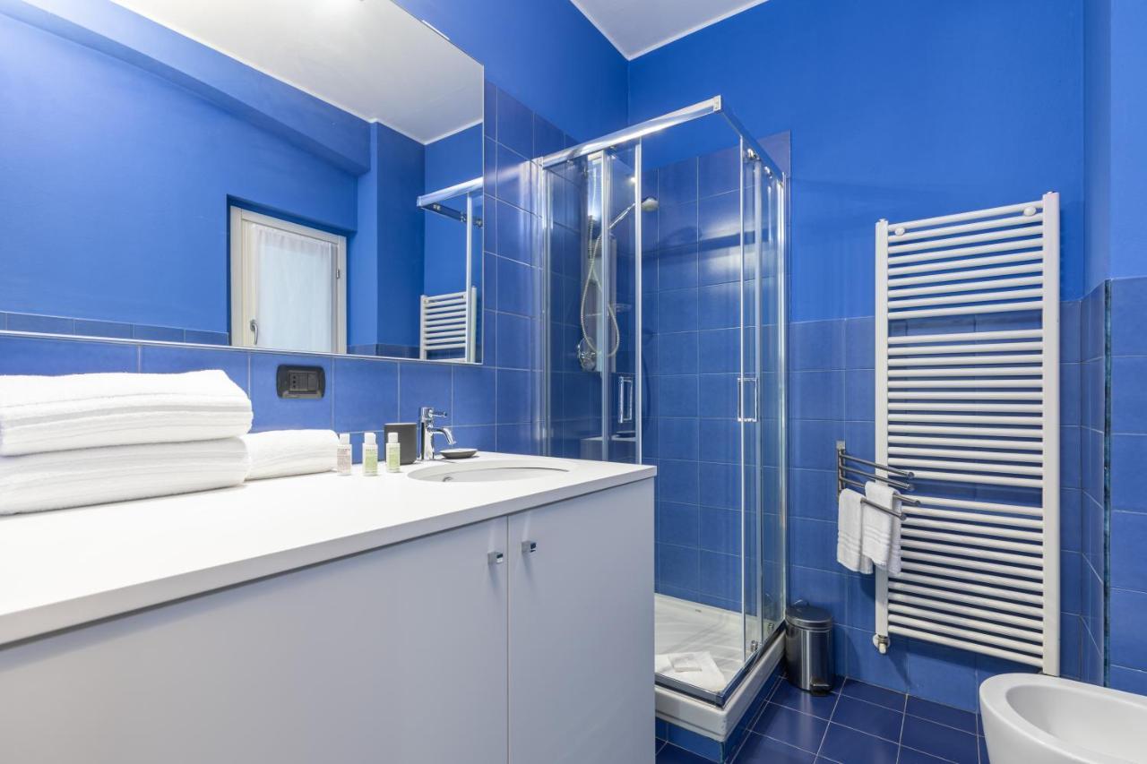 Apartment Beplace In Isola Milan