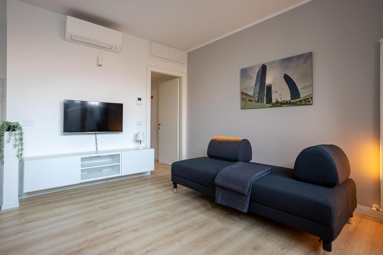 Fiera Milano-city Life ☆☆☆☆☆ Tre Torri House Apartment Milan