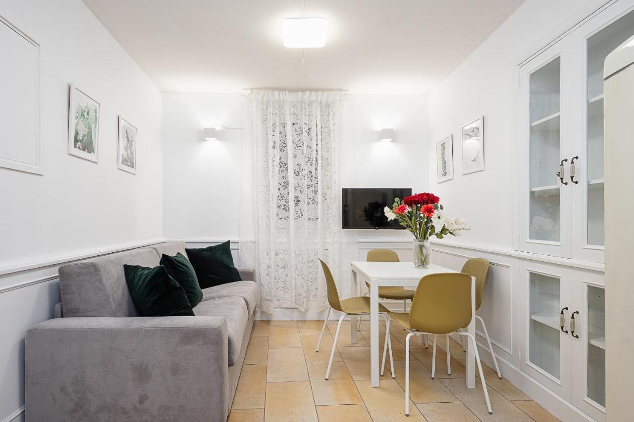 Hemeras Boutique Homes - Design Flat In The City Center * Milan