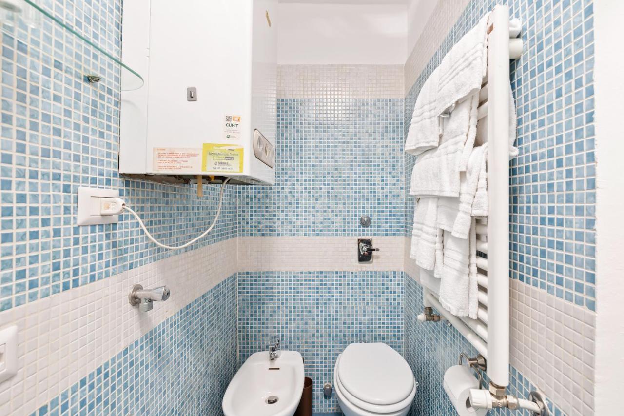 Joivy Beautiful For 2 Near Sempione Park *