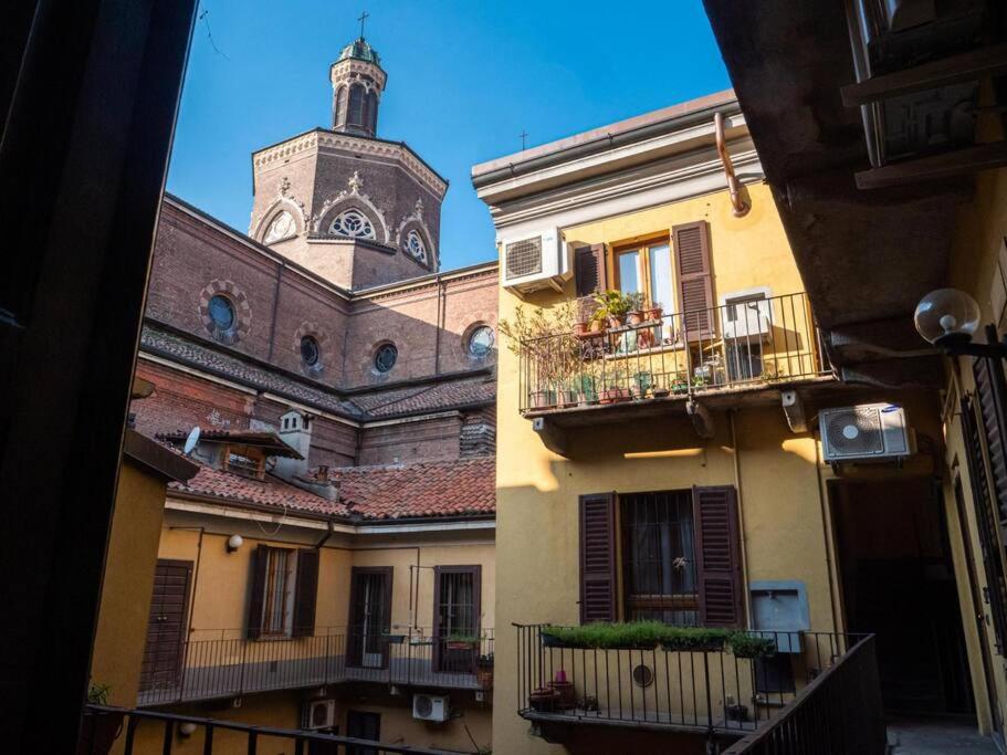 Romantic Flat On Navigli River By Easylife Apartment Milan