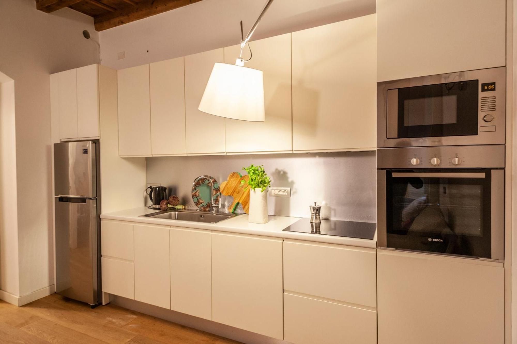 Corso Venezia, In Corte Esclusiva Riservata! Apartamento Milão