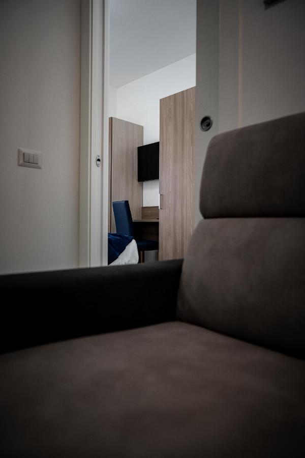 L'arche Lodovico Il Moro - House On The Navigli River Apartment Milan
