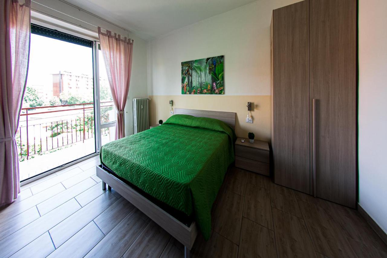Lorenteggio 209 Bed & Breakfast Milan