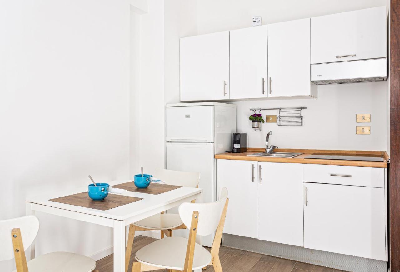 Altido Bright Studio For 2 Next To Apartment *