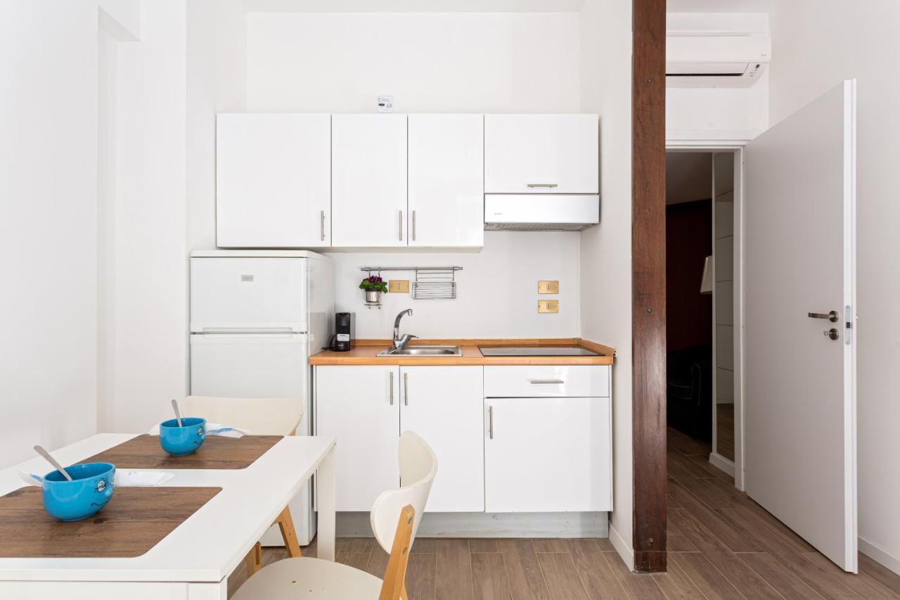 Altido Bright Studio For 2 Next To Apartment *