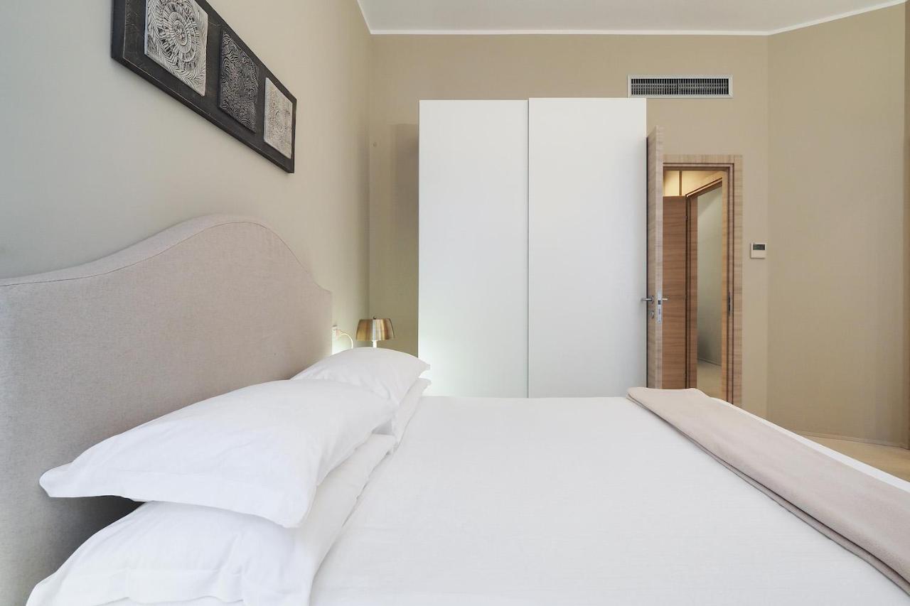 Contempora - Cavallotti 13 - B31 * Milan