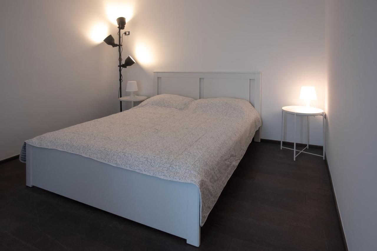 Art & Design On The Corner - Via Savona Apartment Milan