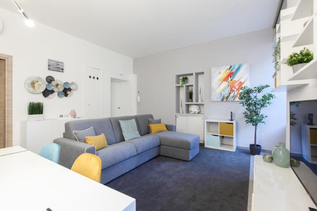 Modern Close To Shopping District * Milan