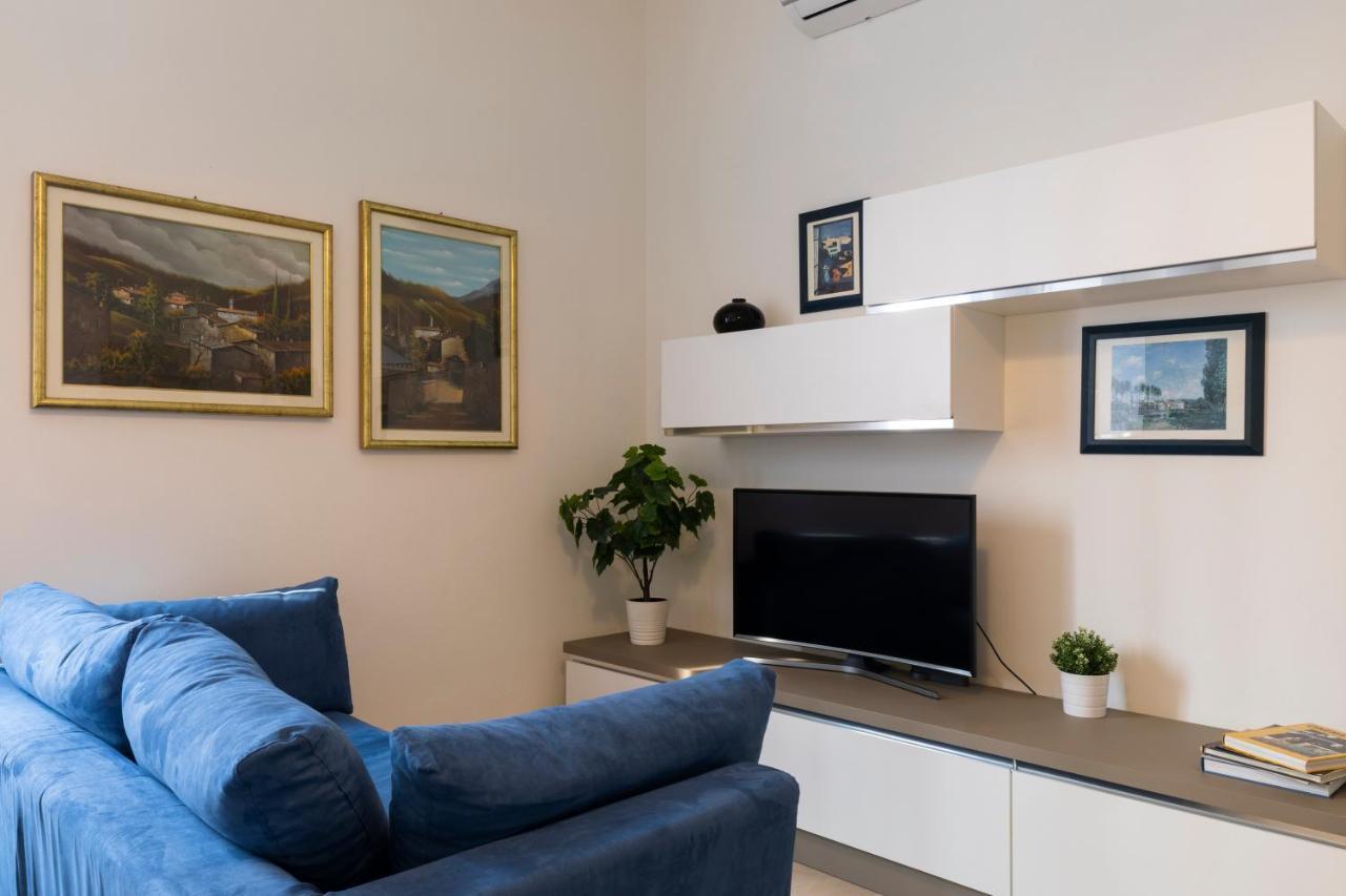 Bicocca - 2 Bedrooms Appartamento *