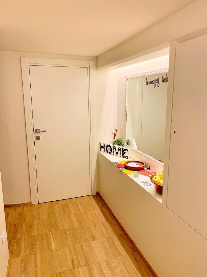 Apartment La Casa Colorata - Flats In - Bocconi