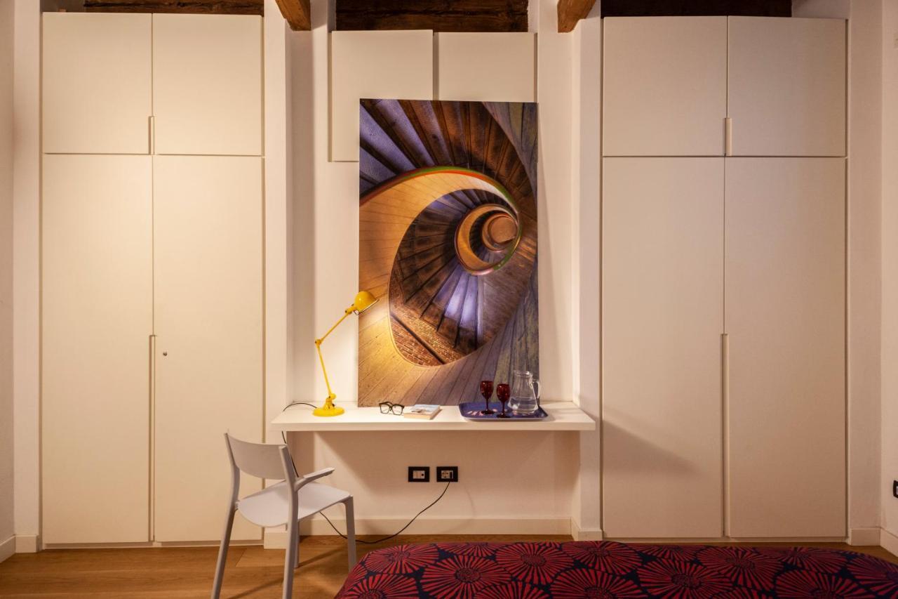 Corso Venezia, In Corte Esclusiva Riservata! Apartamento