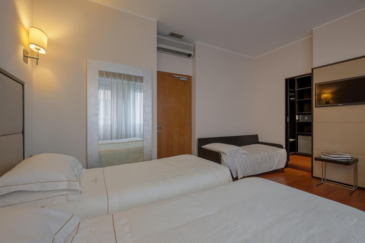 Hotel Ariston 4*