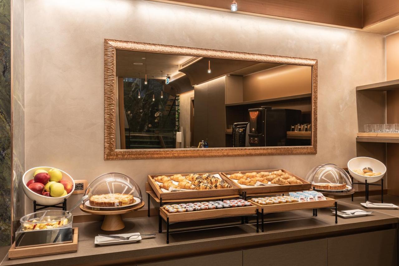 Hotel Ariston 4*