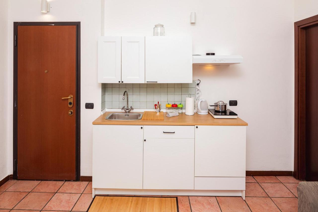 San Raffaele 1 Apartment Milan