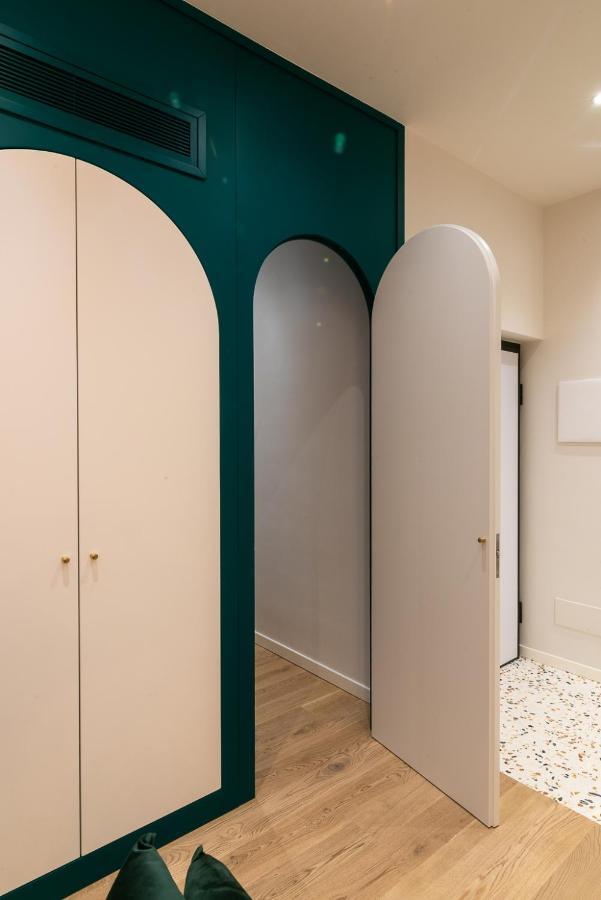 Apartamento Youhosty - Borgonuovo 4 Milão