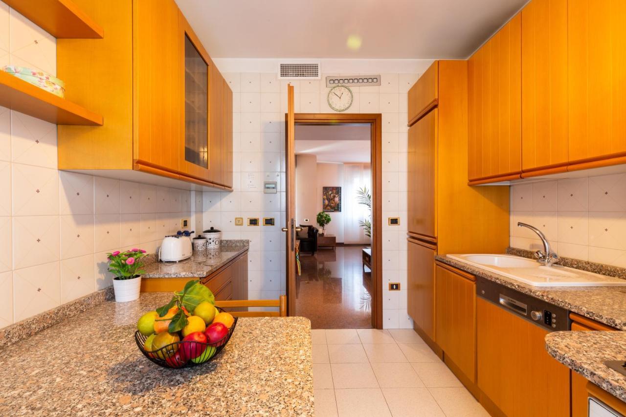 Fara Haus Deluxe - 2 Bedrooms *