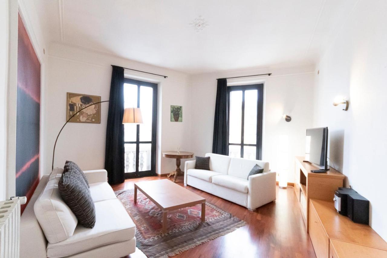 Washington Apartment *