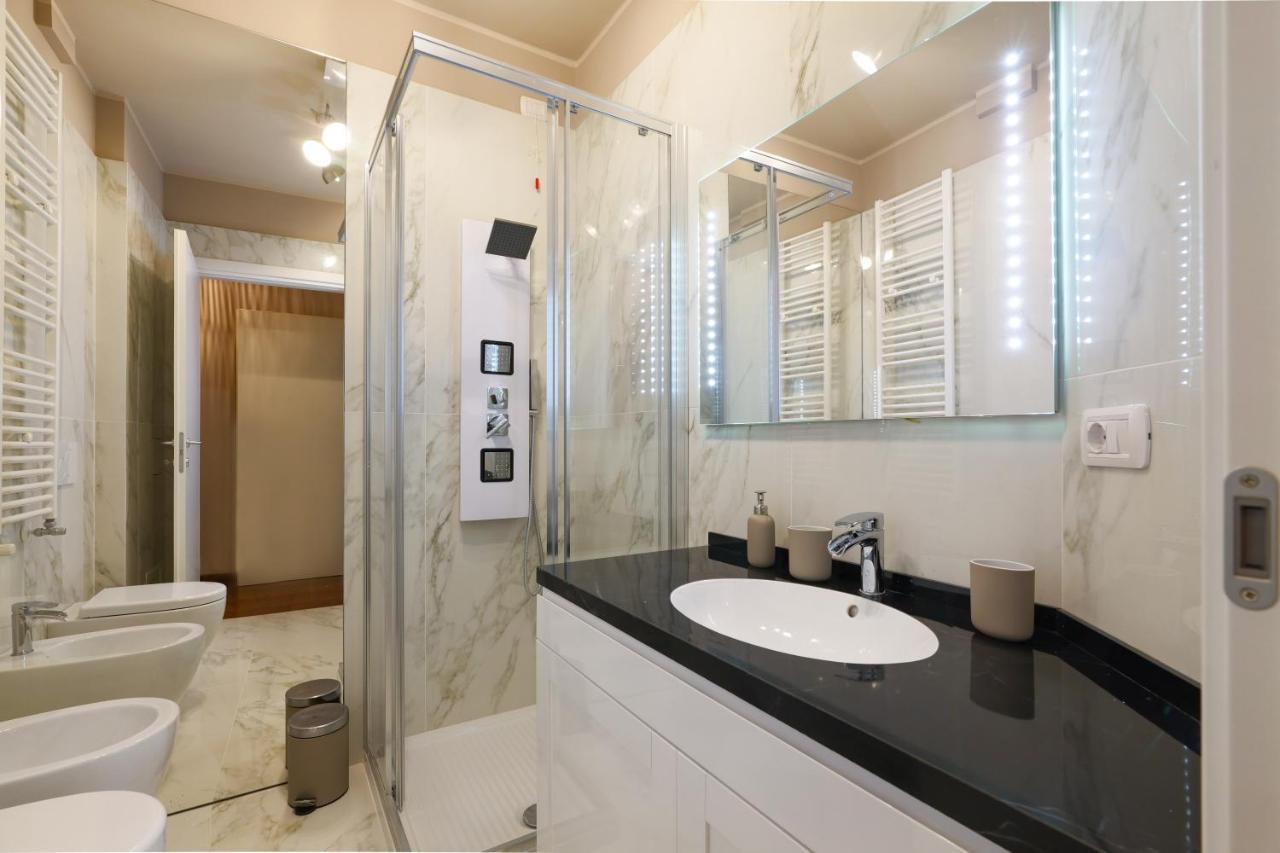 Apartment Castello Luxury - In The Heart Of Milan