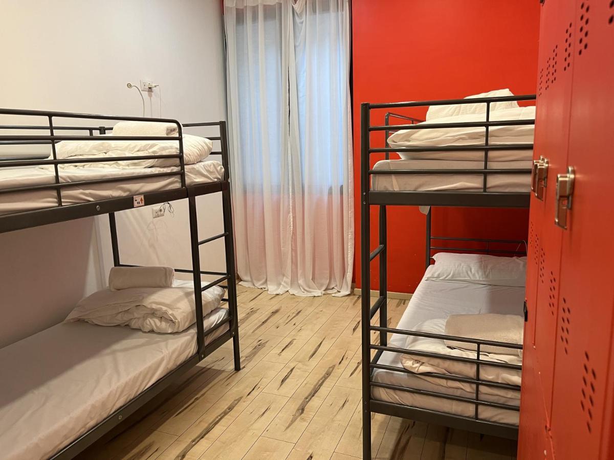 Hostel Quo