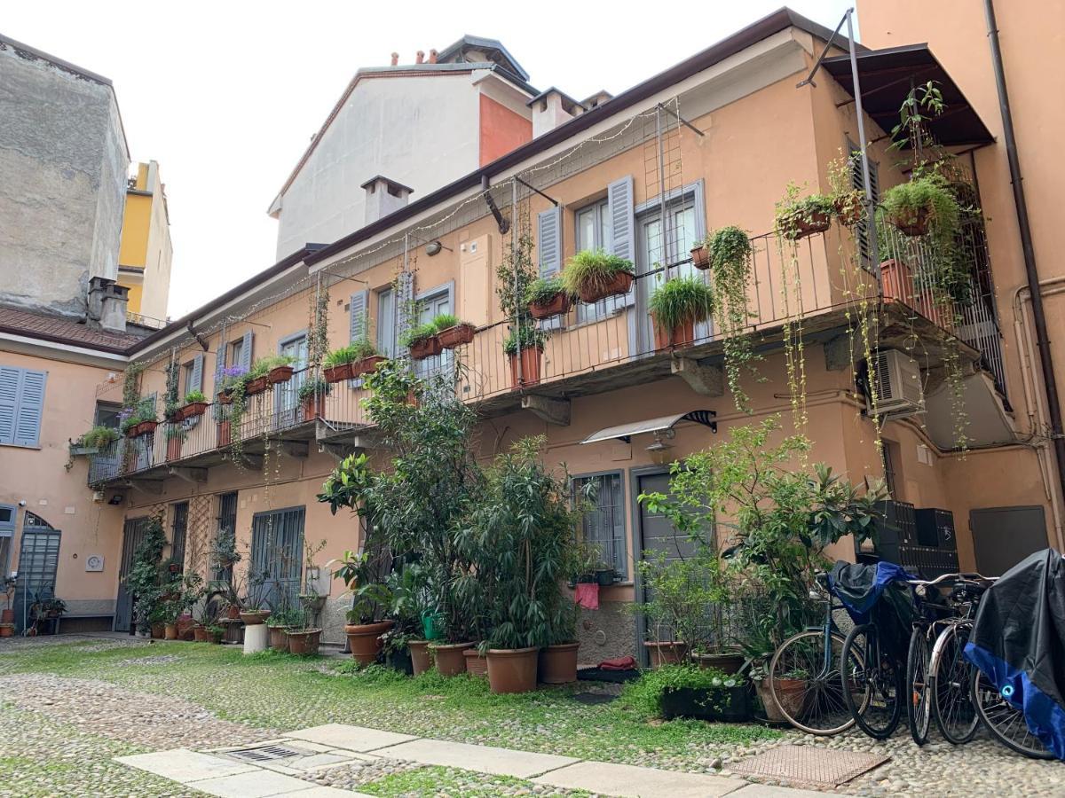 Bilocale Di Ringhiera In Corso Como/garibaldi Appartamento *
