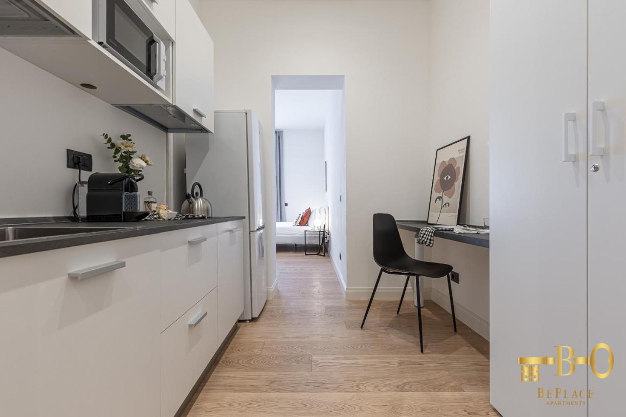 Beplace In San Babila Milan