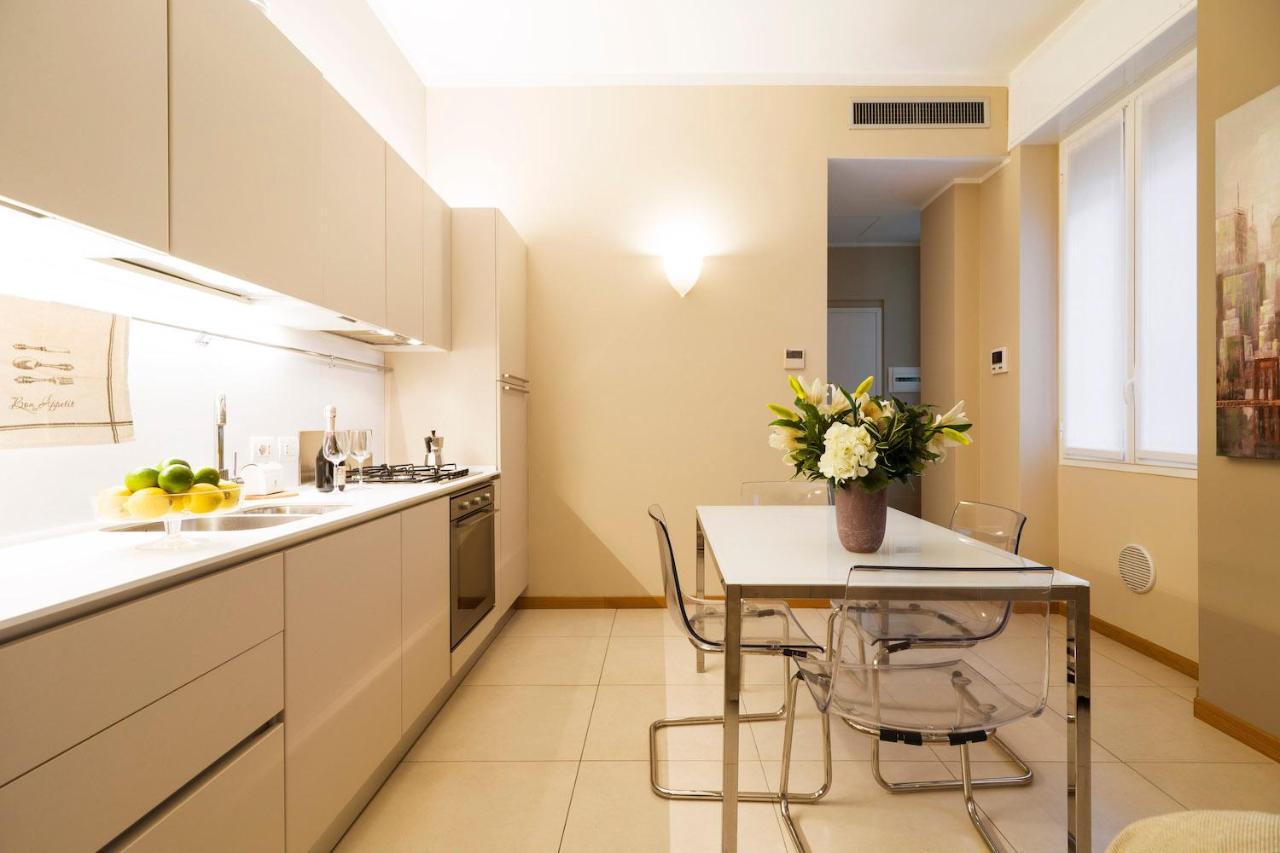 Contempora - Cavallotti 13 - B24 * Milan