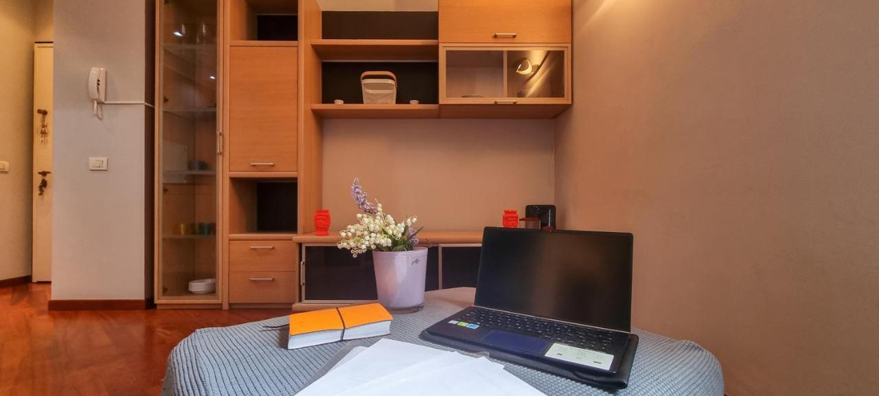Altido Trendy 1-bed Flat, Easy Access To Centre Milão